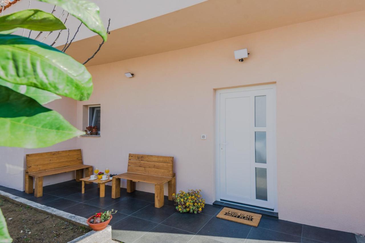 Lovely Apartment M&K In Peaceful Area - Zadar Exteriér fotografie