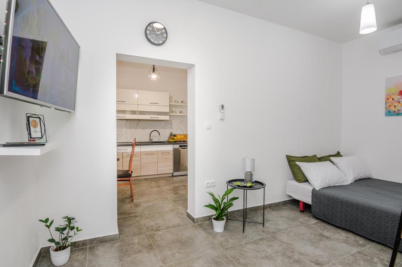 Lovely Apartment M&K In Peaceful Area - Zadar Exteriér fotografie