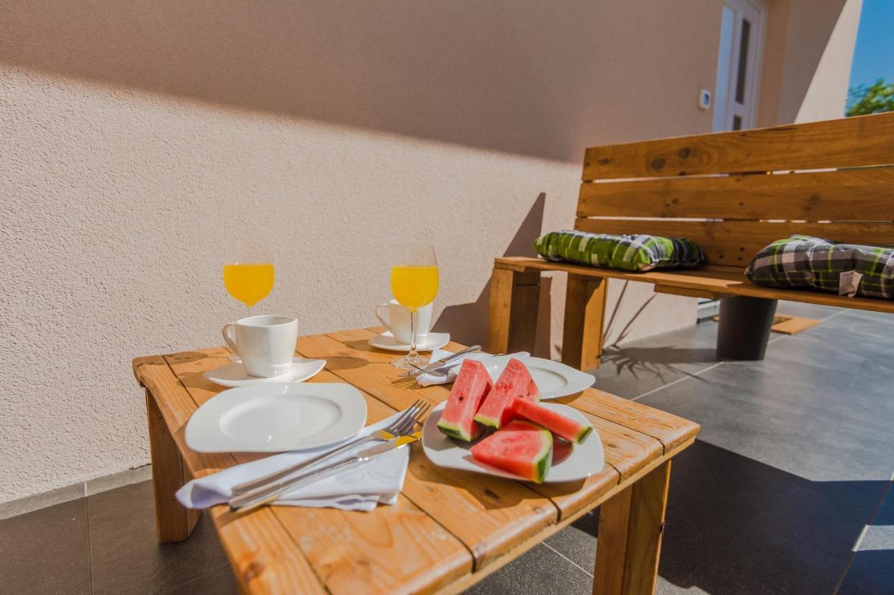 Lovely Apartment M&K In Peaceful Area - Zadar Exteriér fotografie